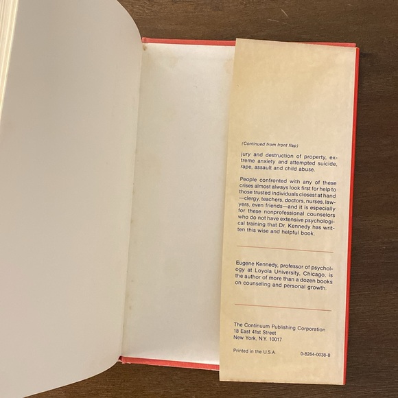 Crisis Counseling The Essential Guide for Nonprofessional Counselors, 1981 - Picture 9 of 13